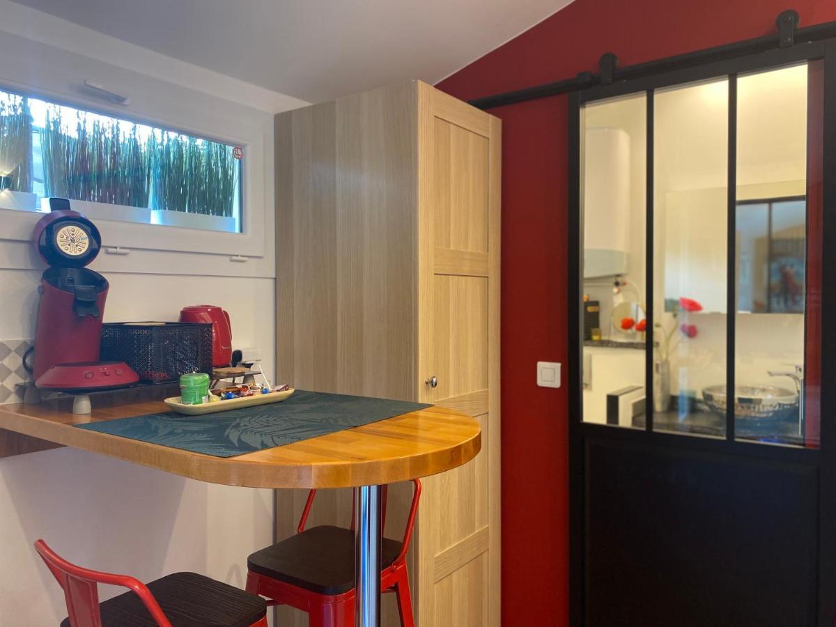 Ferienwohnung Paris-Zenith-Bienvenue-Terrasse-Netflix Pantin Exterior foto